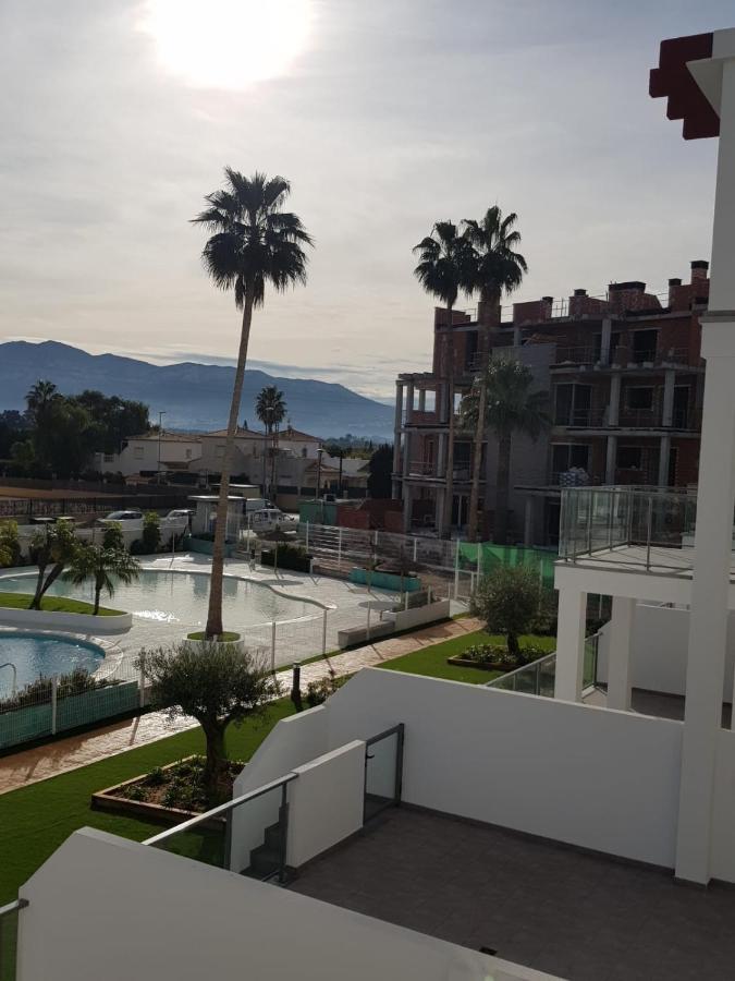 Sunny Apartment In Denia With Outdoor Swimming Pool And Garage Parking Place Included, 300M From The Sandy Beach Bagian luar foto